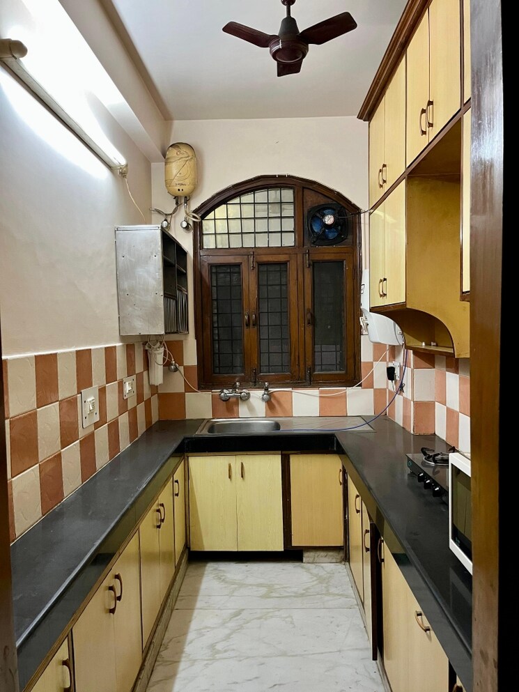 Kitchen, huda-market 2 Bedroom 1050 Sq.Ft. Builder Floor In Sector 31 Gurgaon 8933623