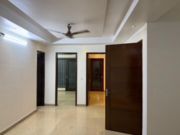 Building Lobby in 3 BHK Apartment at SS The Lilac, Sector 49 – for Rent