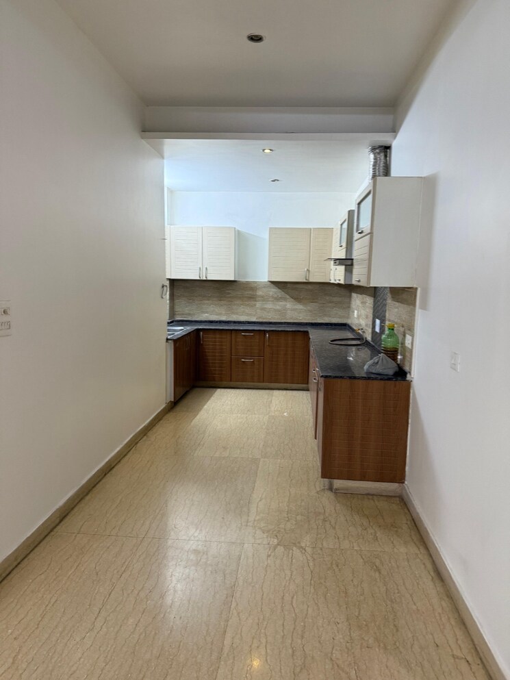 Kitchen, ss-the-lilac 3 Bedroom 2400 Sq.Ft. Apartment In Sector 49 Gurgaon 8933620