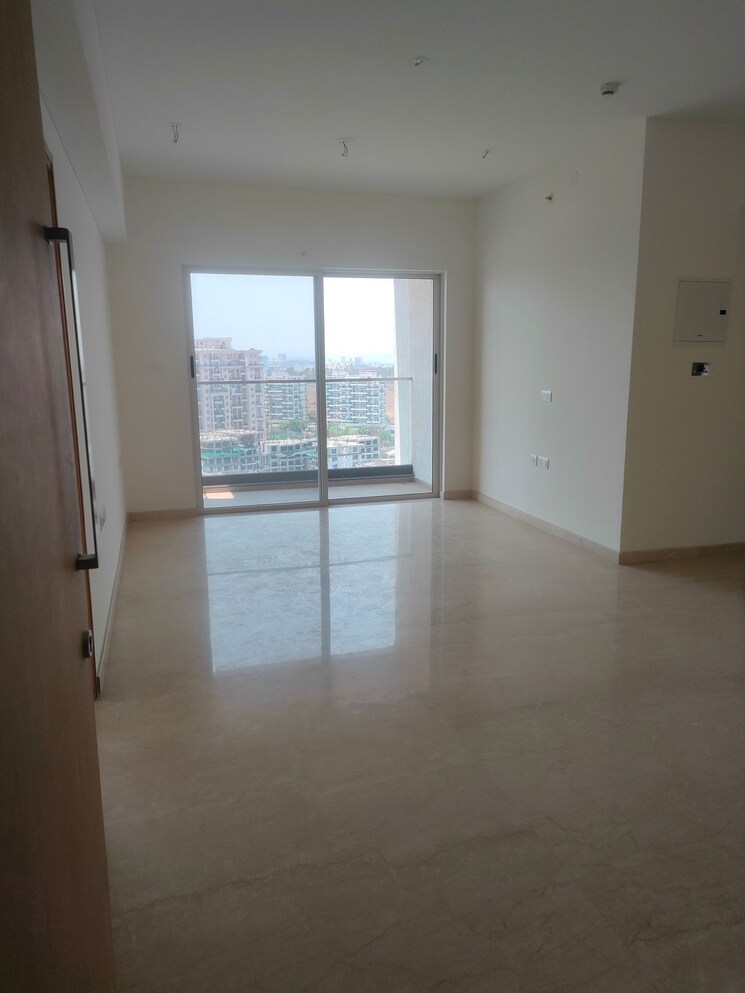Room, sector 72 2 Bedroom 1105 Sq.Ft. Apartment In Sector 72 Noida 8933624
