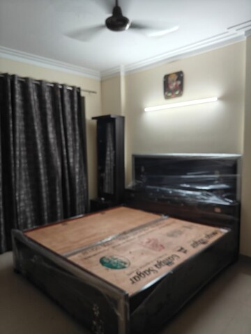 Bedroom in 4 BHK Apartment at Emerald Green, Sector 52 – for Rent