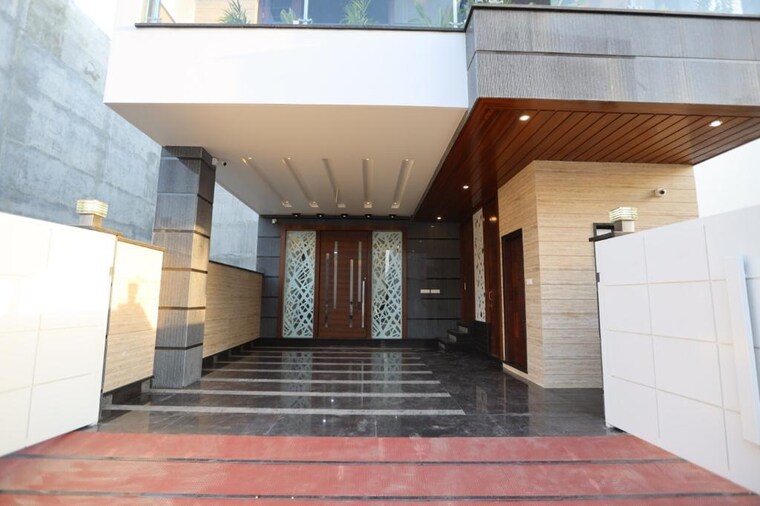 Kitchen, gomti nagar 6 Bedroom 1200 Sq.Ft. Independent House In Gomti Nagar Lucknow 8933658