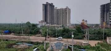  Plot – Exterior View View at Sector 25 Yamuna Expressway - for Sale