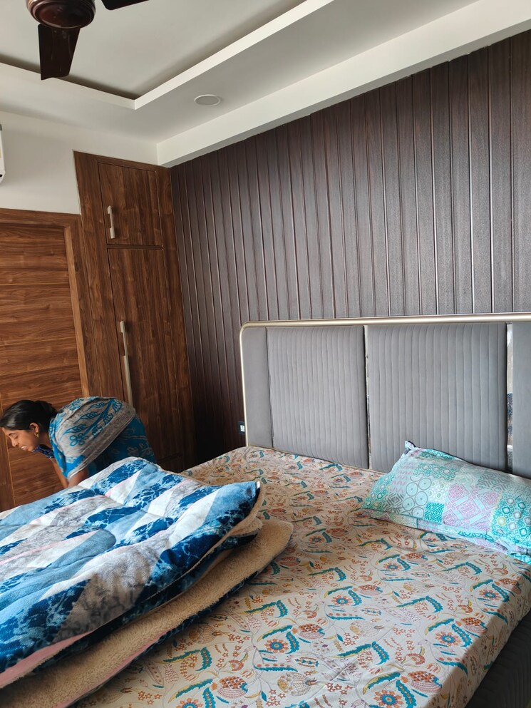 Bedroom, karam-hi-dharam-apartment 3 Bedroom 2000 Sq.Ft. Apartment In Sector 55 Gurgaon 8933765