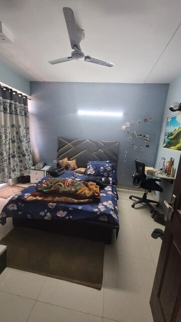 Bedroom in 3.5 BHK Apartment at 3C Lotus Boulevard, Sector 100 – for Rent