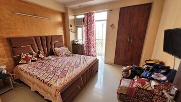 Bedroom in 3.5 BHK Apartment at 3C Lotus Boulevard, Sector 100 – for Rent