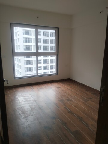Room in 4 BHK Apartment at Unique K Town, Kiwale – for Rent