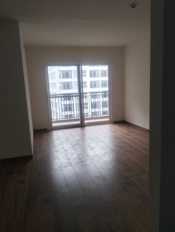 Room in 4 BHK Apartment at Unique K Town, Kiwale – for Rent