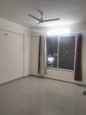 Room in 3 BHK Apartment at Runal Royal Casa, Ravet – for Rent