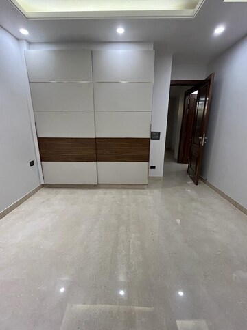 3 BHK Builder Floor For Sale in Shivalik Colony