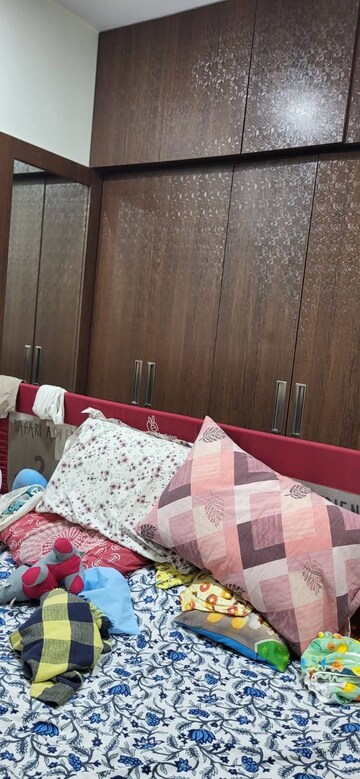 Bedroom in 1 BHK Apartment at Bhoomi Samarth, Goregaon East – for Rent