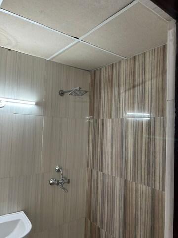 Bathroom in 6+ BHK Independent House at Sector 57 – for Sale