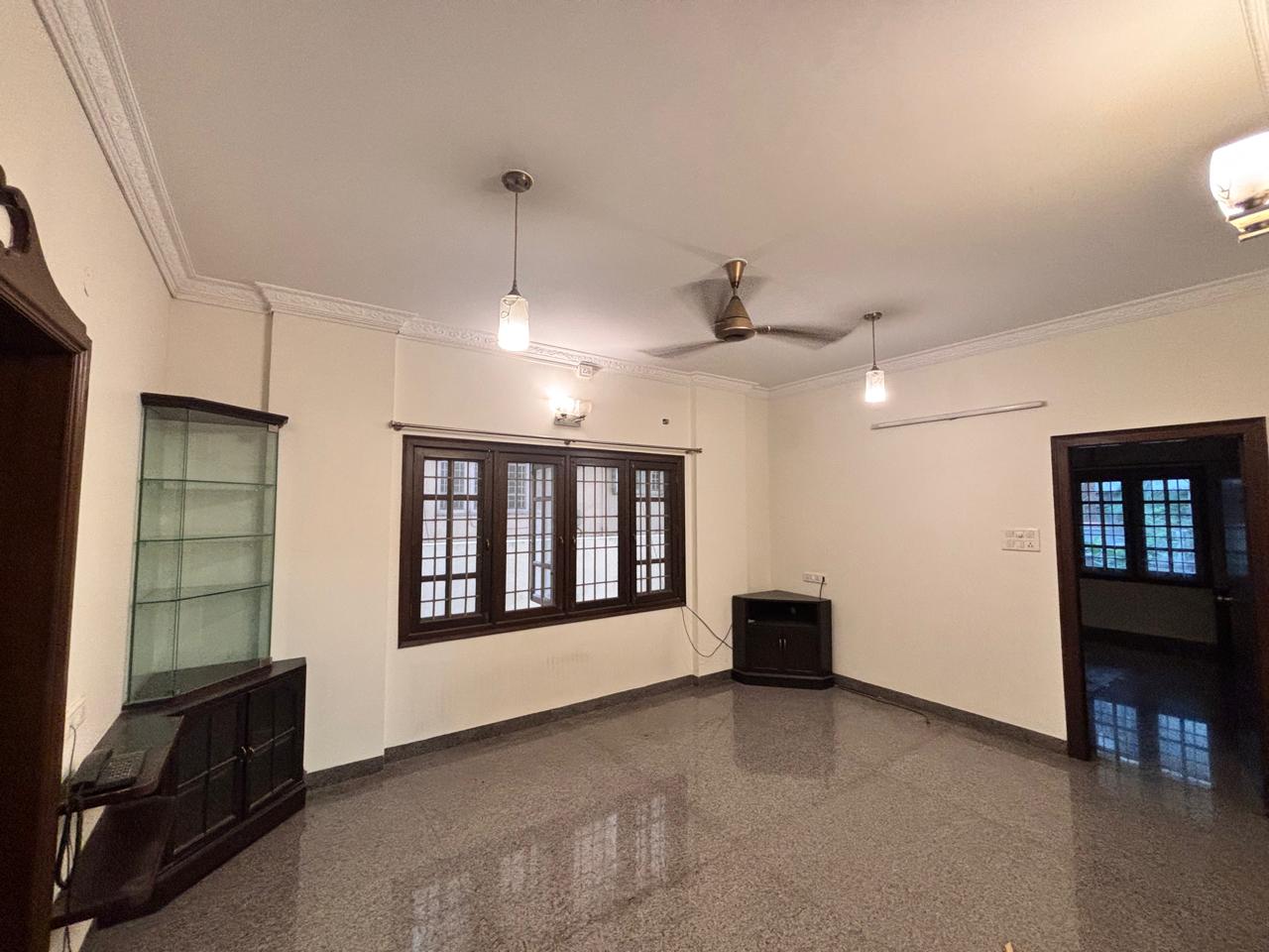 2 BHK Builder Floor For Rent in Indiranagar