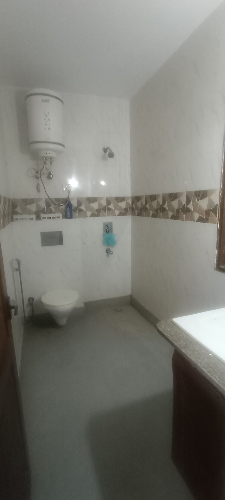 Kitchen, kalkaji 3.5 Bedroom 1800 Sq.Ft. Builder Floor In Kalkaji Delhi 8934006