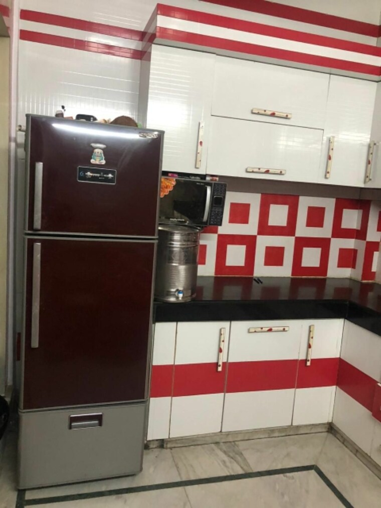 Kitchen, mansarover garden 3.5 Bedroom 1800 Sq.Ft. Builder Floor In Mansarover Garden Delhi 8934028