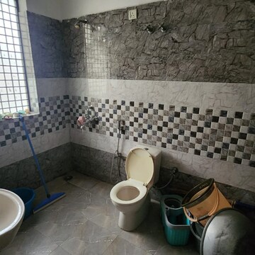 Living Room in 3 BHK Builder Floor at Sector 23a – for Rent