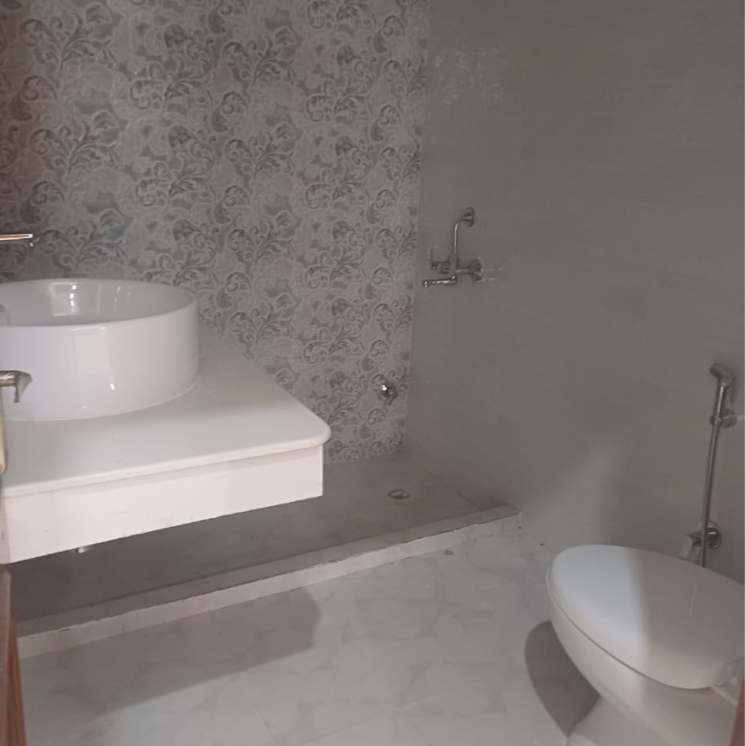 Bathroom, saket 3 Bedroom 2000 Sq.Ft. Builder Floor In Saket Delhi 8934038