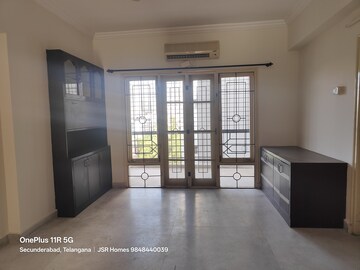 Room in 3 BHK Apartment at Kamala Residency Secunderabad, West Marredpally – for Rent