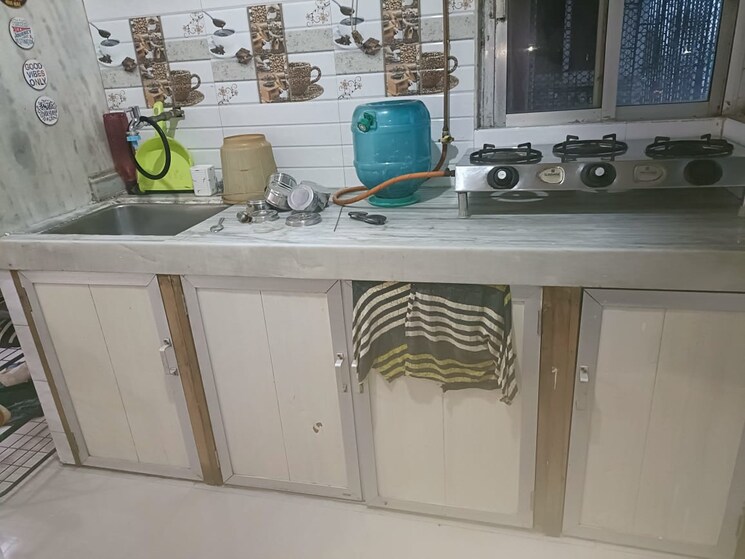 Kitchen, andheri-heights 1 RK 300 Sq.Ft. Apartment In Andheri East Mumbai 8934115