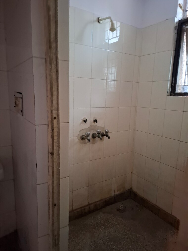 Bathroom, rwa-apartments-sector-45 1 RK 410 Sq.Ft. Apartment In Sector 45 Noida 8934116