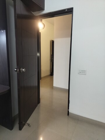 Room in 2 BHK Apartment at Spaze Privy, Sector 72 – for Rent