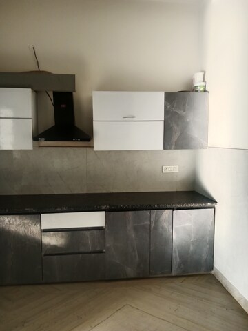 Kitchen in 2 BHK Builder Floor at Sector 25 – for Rent