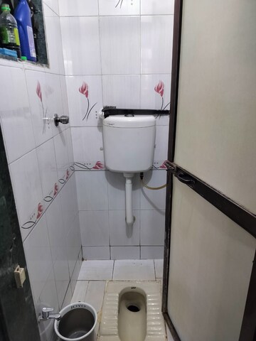 Bathroom in 1 BHK Apartment at Nisarg CHS Seawoods, Seawoods – for Rent