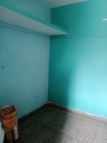 Room in 1.5 BHK Builder Floor at Sector 12 – for Rent