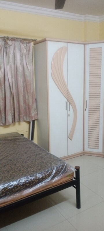 Bathroom in 1.5 BHK Apartment at Ashirwad Co Operative Society, Andheri East – for Rent