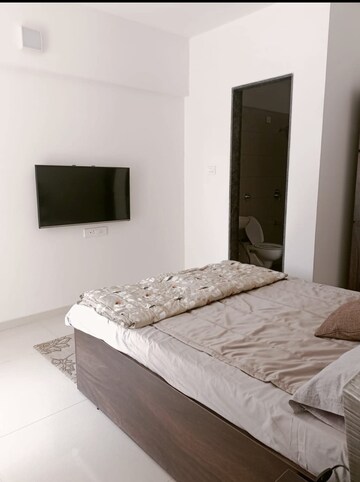 Master Bedroom in 2 BHK Apartment at Yash Florencia, Kondhwa – for Sale
