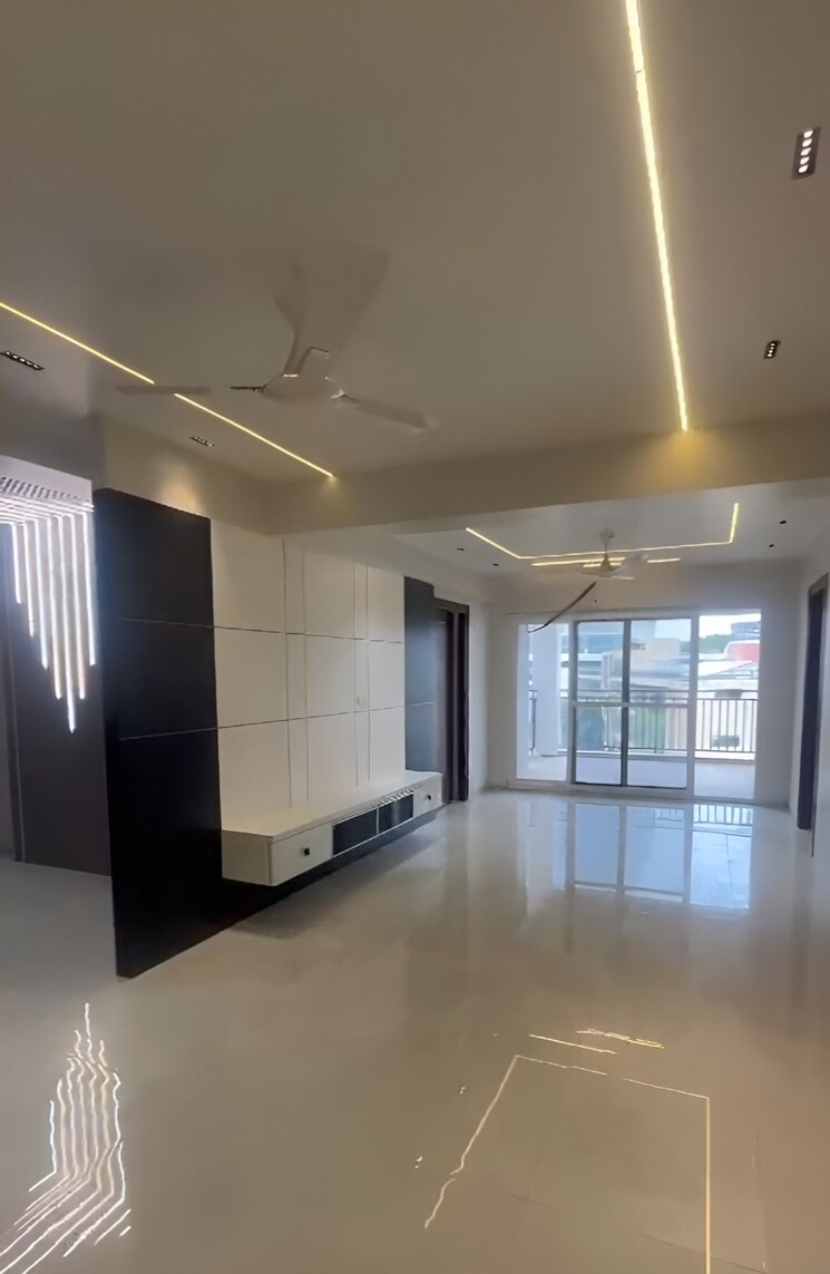 Room, jayabheri-the-summit 3 Bedroom 2125 Sq.Ft. Apartment In Narsingi Hyderabad 8934244