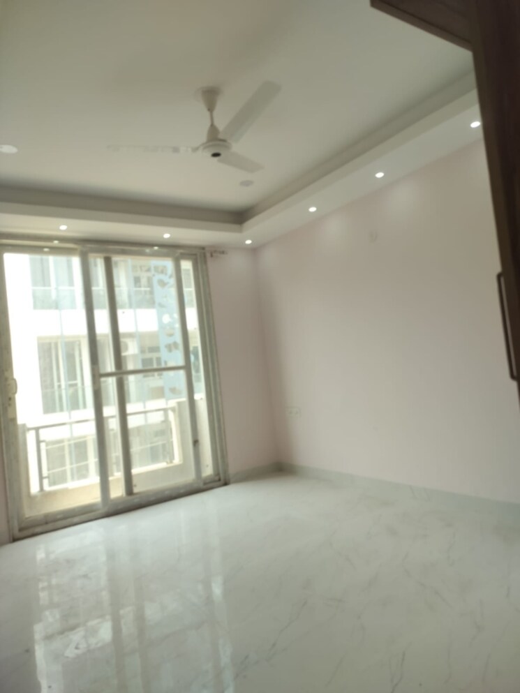 Room, dlf-star-tower 3.5 Bedroom 1500 Sq.Ft. Builder Floor In Sector 30 Gurgaon 8934265