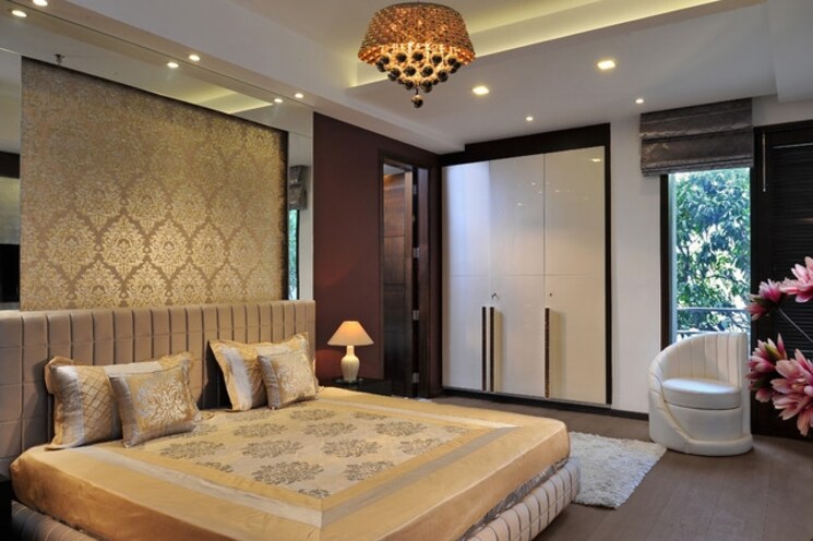 Bedroom, safdarjung enclave 4 Bedroom 500 Sq.Yd. Builder Floor In Safdarjung Enclave Delhi 8934266