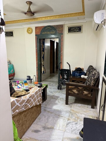  2.5 BHK Apartment at Al-Shams Apartments CHS, Lbs Marg – for Sale