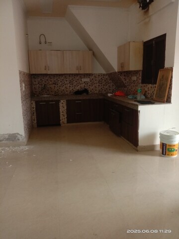 Kitchen in 2 BHK Builder Floor at Huda Market, Sector 31 – for Rent