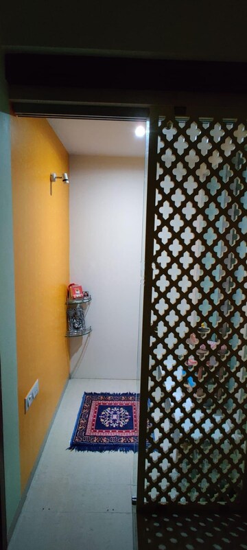 Furnished Amenities in 3 BHK Apartment at Baner – for Rent