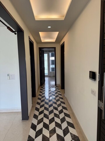 Building Lobby in 3 BHK Builder Floor at Safdarjung Enclave – for Rent