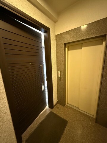 Building Lobby in 3 BHK Builder Floor at Safdarjung Enclave – for Rent