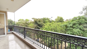 Balcony in 3 BHK Builder Floor at Safdarjung Enclave – for Rent