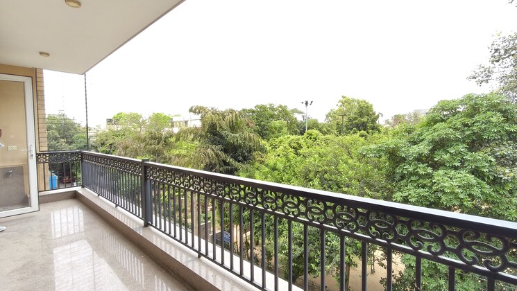 Balcony, safdarjung enclave 3 Bedroom 1600 Sq.Ft. Builder Floor In Safdarjung Enclave Delhi 8934474