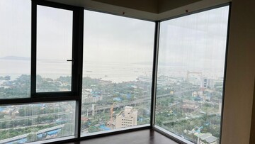 Furnished Amenities in 2 BHK Apartment at Piramal Aranya, Byculla – for Rent