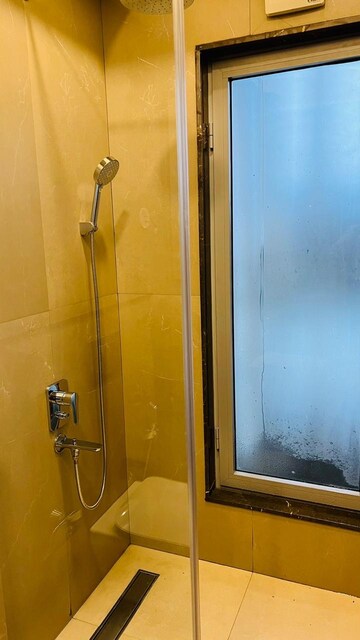 Furnished Amenities in 2 BHK Apartment at Piramal Aranya, Byculla – for Rent