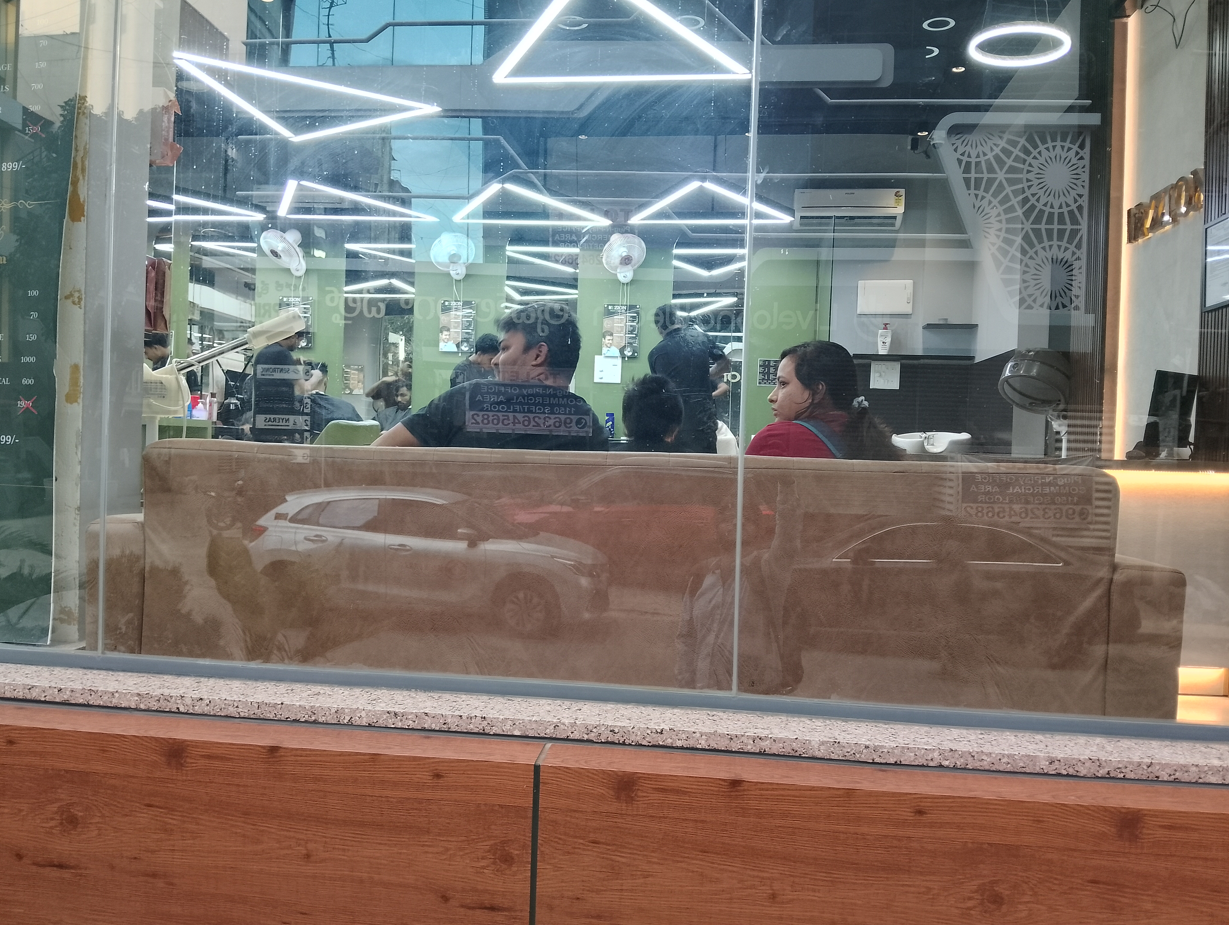 Retail Shop For Rent in Individual Building 