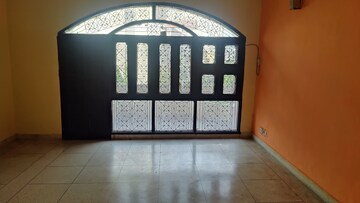 1 BHK Builder Floor For Rent in Sector 37