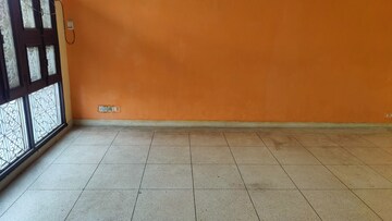 Furnished Amenities in 1 BHK Builder Floor at Sector 37 – for Rent