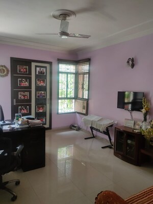 Living Room in 4 BHK Apartment at Orchid Gardens, Sector 54 – for Sale