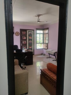 4 BHK + Servant Room Apartment For Sale in Orchid Gardens