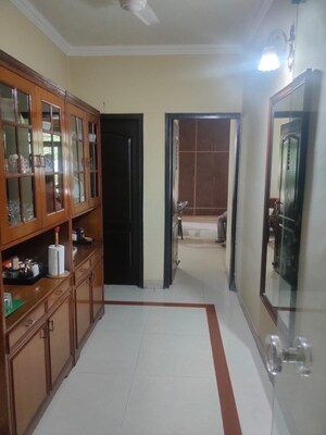 Building Lobby in 4 BHK Apartment at Orchid Gardens, Sector 54 – for Sale