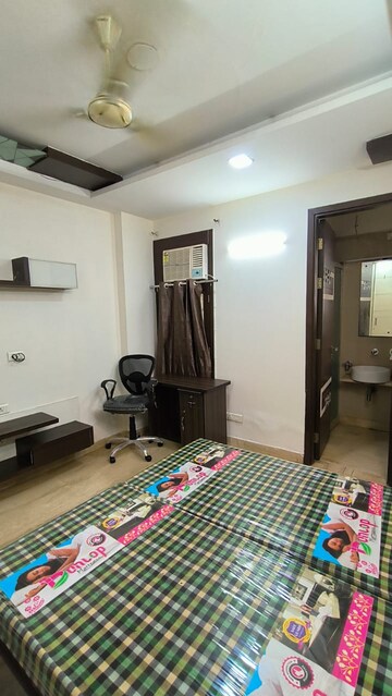 Bedroom in 3 BHK Builder Floor at Janakpuri – for Rent