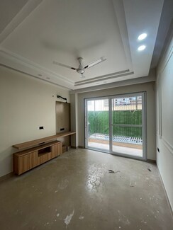 3 BHK + Servant Room Apartment For Sale in Unitech Heritage City